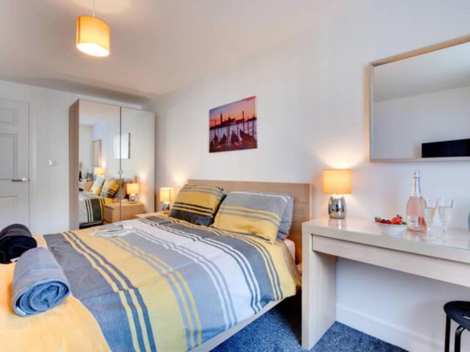 Seasalt Twobedroom Apt In Skinningrove Екстериор снимка